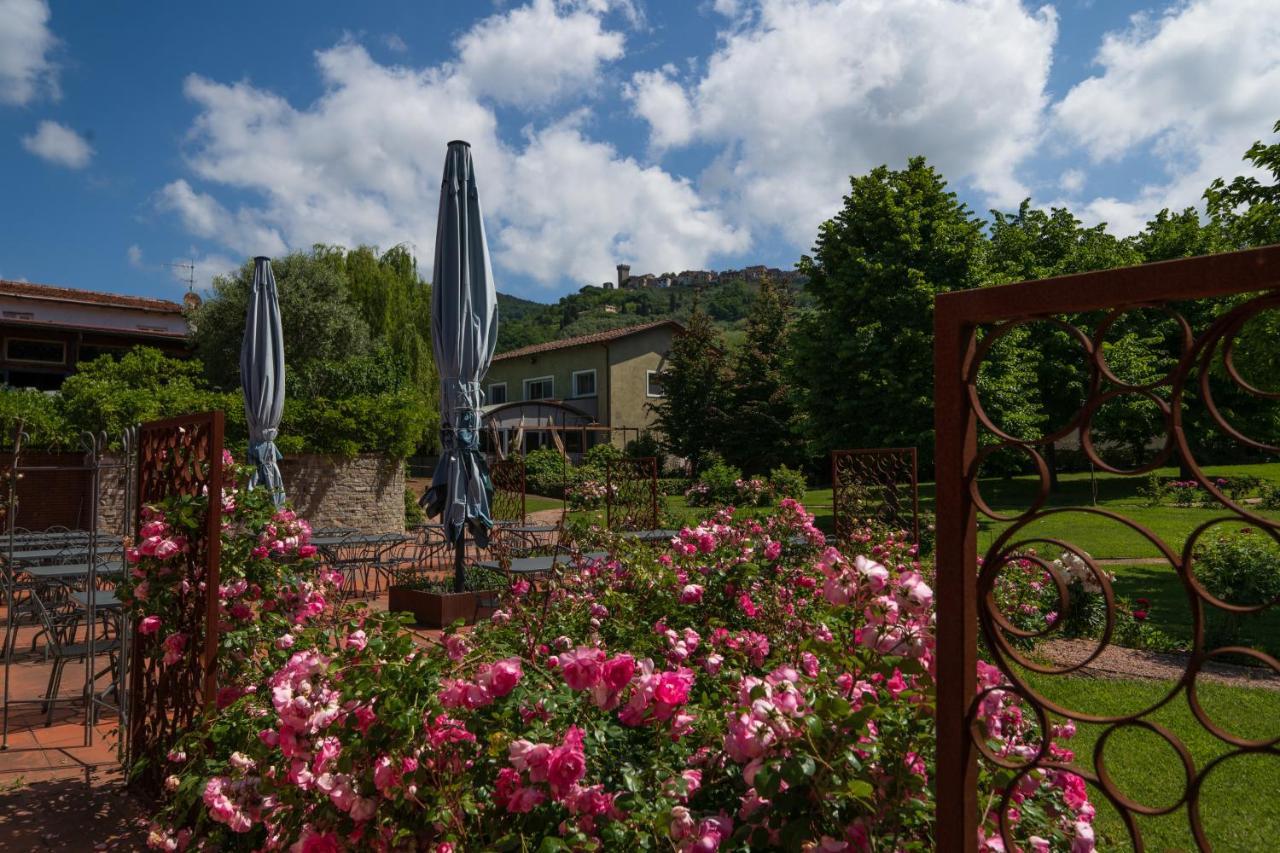 Locanda La Valle Castelnuovo di Magra Exterior foto